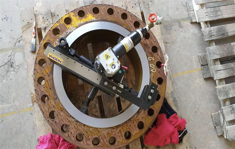Machine de dressage de brides utilisée au Moyen-Orient
